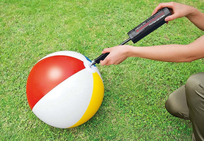Pompa A Mano Gonfiatore Manuale Mini Double Quick Per Gonfiabili 29cm Nero 69613 Sport e tempo libero/Attività ricreative all'aperto/Camping e outdoor/Letti e accessori da campeggio/Pompe/Pompe manuali Trade Shop italia - Napoli, Commerciovirtuoso.it
