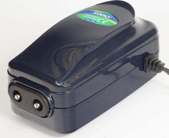 POMPA ARIA AREATORE AERATORE PER ACQUARIO A 2 VIE CON REGOLATORE 2 x 3.5L/min 8W Prodotti per animali domestici/Pesci e animali d'acqua/Pompe e filtri/Pompe d'acqua Trade Shop italia - Napoli, Commerciovirtuoso.it