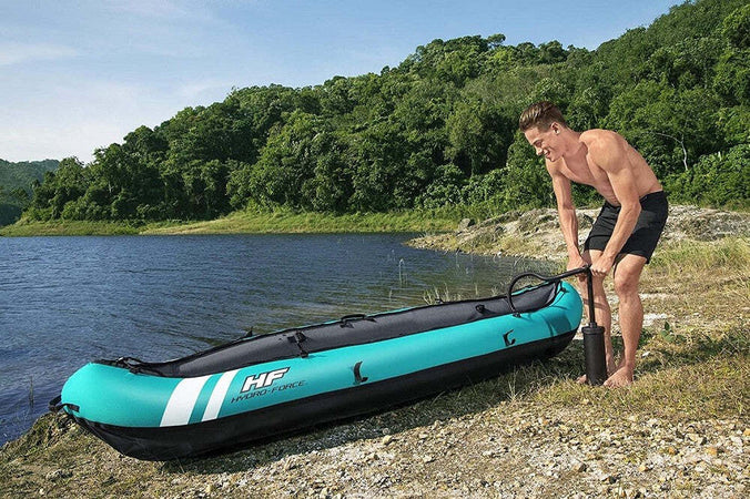 Pompa Manuale Multifunzione Gonfia/sgonfia Volume 2.800 Cc 4 Adattatori 62086 Sport e tempo libero/Attività ricreative all'aperto/Camping e outdoor/Letti e accessori da campeggio/Pompe/Pompe manuali Trade Shop italia - Napoli, Commerciovirtuoso.it