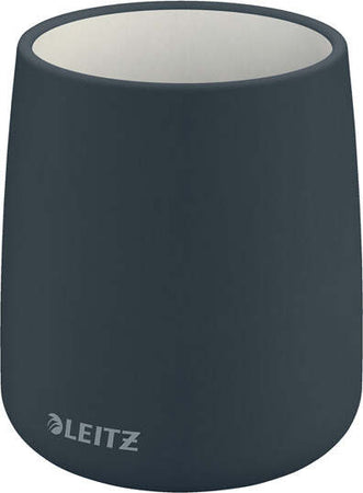 Porta penne Cosy - in ceramica - grigio - Leitz Cancelleria e prodotti per ufficio/Archivio ufficio e accessori per scrivania/Accessori da scrivania e archiviazione/Vaschette portacorrispondenza Eurocartuccia - Pavullo, Commerciovirtuoso.it