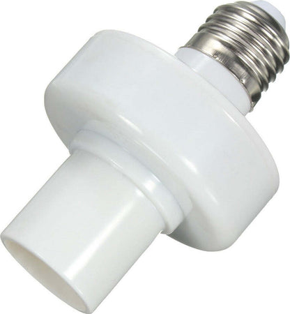 Portalampada Wireless Con Telecomando E27 Casa Ufficio Porta Lampada Casa, arredamento e bricolage > Illuminazione da interno > Portalampade Trade Shop italia - Napoli, Commerciovirtuoso.it