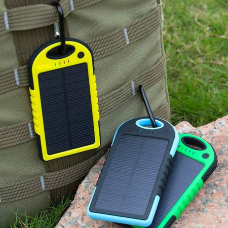 Power-bank-a-energia-solare-multifunzionale-doppia-funzione-di-ricarica-con-torcia-a-4-modalità-e-luce-uv-caricabatterie-portatile-per-smartphone