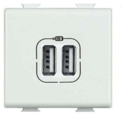 PRESA 2 USB COMPATIBILE MATIX