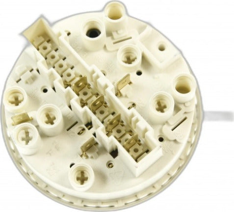 Pressostato lavatrice Candy Zerowatt Iberna originale 91201288 Casa e cucina/Grandi elettrodomestici/Accessori e parti di ricambio/Ricambi e accessori per lavastoviglie/Altri ricambi per lavastoviglie Rossi Ricambi - Venetico Marina, Commerciovirtuoso.it