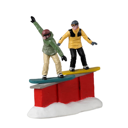 Decorazione Cursori di snowboard per Villaggio di Natale e presepe, in Resina da h 3,8 cm