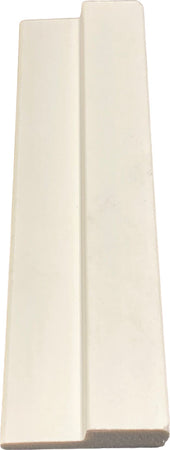 Profilo-di-chiusura-in-duropolimero-bianco-40x12x2800mm