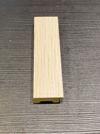 Profilo in duropolimero rovere sbiancato 39x17x2800mm Fai da te/Pitture trattamenti per pareti e utensili/Strumenti per carta da parati e posa carta da parati/Bordi per carta da parati Led Mall Home - Napoli, Commerciovirtuoso.it