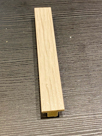 Profilo in duropolimero rovere sbiancato Fai da te/Pitture trattamenti per pareti e utensili/Strumenti per carta da parati e posa carta da parati/Bordi per carta da parati Led Mall Home - Napoli, Commerciovirtuoso.it