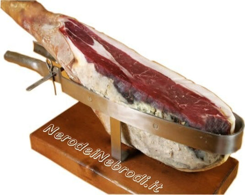 Prosciutto-di-Suino-Nero-dei-Nebrodi