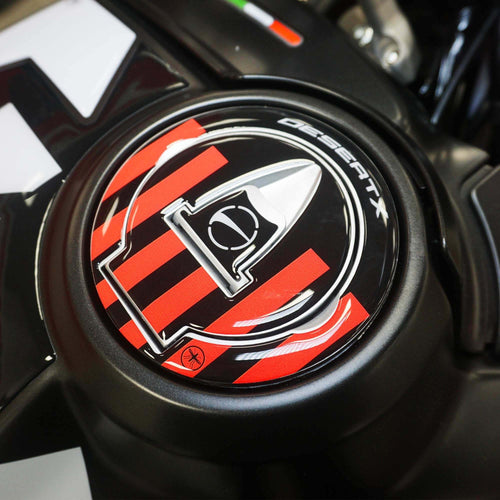 Protezione-tappo-serbatoio-moto-Adesivo-3D-compatibile-con-Ducati-DesertX-2023