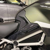 Protezioni-laterali-3D-compatibili-con-Triumph-Tiger-1200-Rally-Explorer-2023
