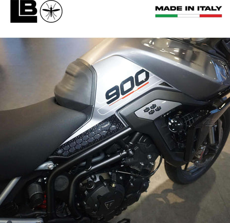 Protezioni-Laterali-Moto-Adesivi-3D-compatibili-con-Triumph-Tiger-900-2024