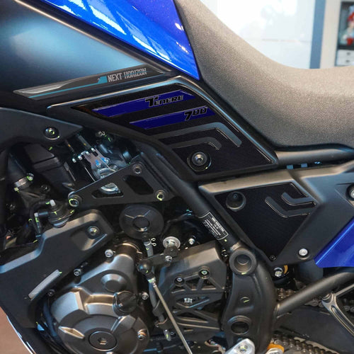 Protezioni-Laterali-serbatoio-Adesivi-3D-compatibili-con-Yamaha-Tenere-700-2023