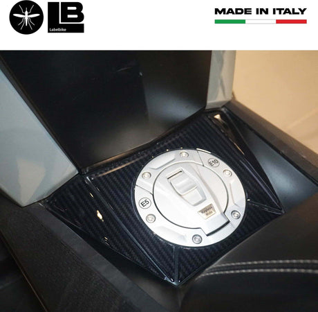 Protezioni-pedana-centrale-adesivi-in-resina-gel-3D-compatibili-con-BMW-C400GT
