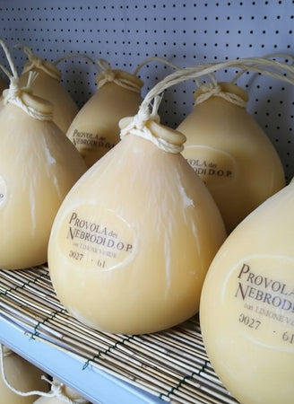 Provola Stagionata dei Nebrodi Provola Formaggio tipico Siciliano Nebroideo Stagionato Formaggi tipici Sapori dei Nebrodi - Tortorici, Commerciovirtuoso.it