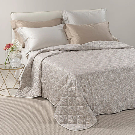 Copriletto Trapuntato In Raso Jacquard Perlee Matrimoniale - Caleffi
