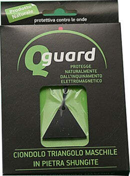 Q-GUARD-CIONDOLO-TRIANGOLO-MASCHILE