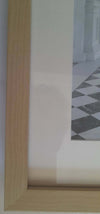 Quadro-Con-Foto-Artistica-In-Bianco-E-Nero,-Soggetto-Architettonico,-Con-Cornice-E-Passepartout