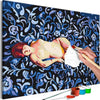 Quadro-fai-da-te-Nude-on-a-Blue-Background