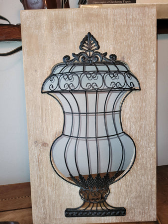 Quadro Il Legno con Vaso In Rilievo In Ferro Battuto Nero Quadro Shabby 51 X 30,5 Cm Design Country Casa e cucina/Decorazioni per interni/Arte/Poster e stampe Ideart - Valdilana, Commerciovirtuoso.it