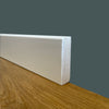 100 metri lineari di Battiscopa PREMIUM in legno MASSELLO squadrato 55x14 laccato bianco liscio - Eternal Parquet