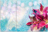 Quadro-su-tela-3-pannelli,-Fiori-rosa-su-uno-sfondo-blu