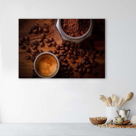 Quadro-su-tela,-Chicchi-di-caffè-in-una-tazza