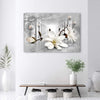 Quadro-su-tela,-Fiori-nel-tunnel-e-palline-3D-d'argento