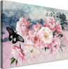 Quadro-su-tela,-Fiori-rosa-e-una-farfalla-nera