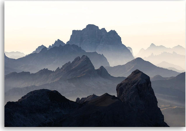Quadro-su-tela,-Il-paesaggio-roccioso-delle-montagne