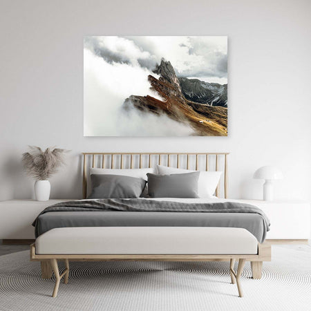 Quadro-su-tela,-Mountain-Peak-tra-le-nuvole