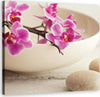 Quadro-su-tela,-Orchidee-rosa-nel-piatto