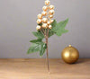 Rametto-decorativo-natalizio-con-bacche-dorate-per-decorazioni-natalizie
