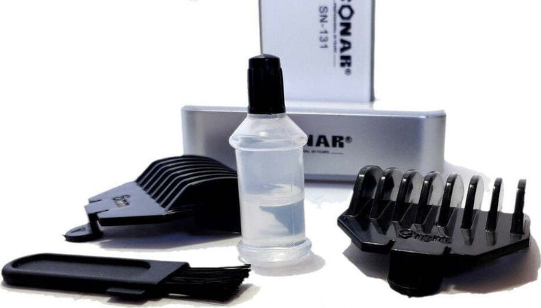 Rasoio Elettrico Regola Barba Taglia Capelli Batteria Ricaricabile Sn-131 Salute e Bellezza > Depilazione e rasatura > Rasoi e Tagliacapelli Trade Shop italia - Napoli, Commerciovirtuoso.it