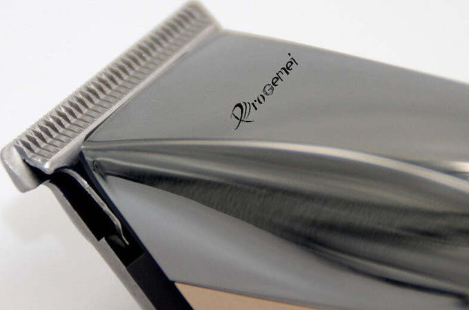 Rasoio Regola Capelli Barba Baffi Trimmer Professionale Gm-6010 Ricaricabile Salute e Bellezza > Depilazione e rasatura > Rasoi e Tagliacapelli Trade Shop italia - Napoli, Commerciovirtuoso.it