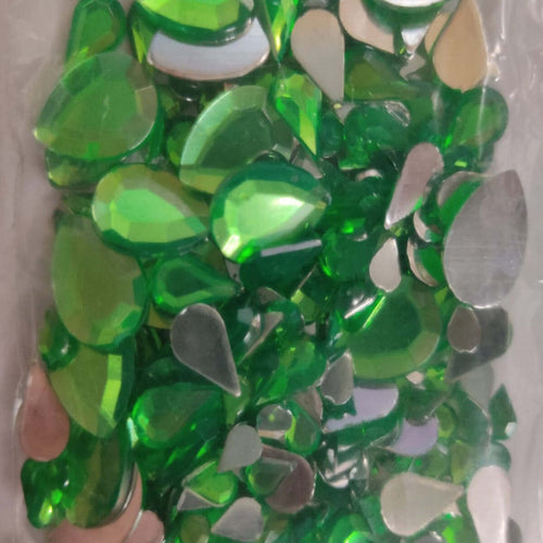 RAYHER---310-PEZZI---GOCCE-STRASS-ACRILICO-6,10,14MM---COLORE-VERDE