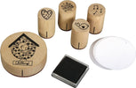 RAYHER---SET-TIMBRI-IN-LEGNO-5-MOTIVI-+-ACCESSORI