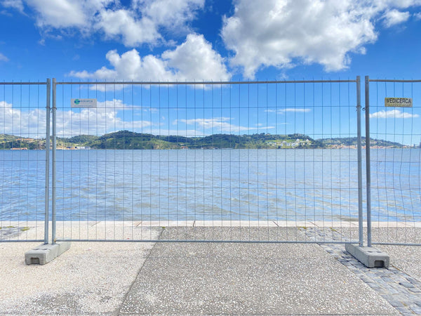 Recinzione mobile per cantiere finitura zincata 3,30 mt x h 2 Fai da te/Prodotti per la costruzione/Materiali da costruzione/Pavimenti di legno e recinzioni/Materiali/Reti di acciaio zincato La Zappa - Altamura, Commerciovirtuoso.it