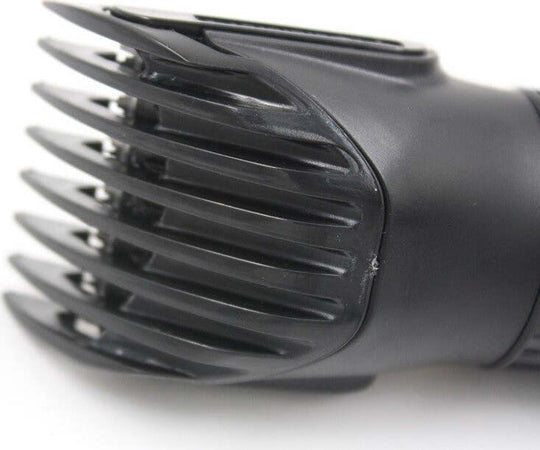 Regolabarba Taglia Capelli Trimmer Professionale A Batteria Ricaricabile Gm-6051 Salute e Bellezza > Depilazione e rasatura > Rasoi e Tagliacapelli Trade Shop italia - Napoli, Commerciovirtuoso.it
