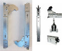 REX ELECTROLUX ZANUSSI KIT CERNIERA CERNIERE FORNO 2 PEZZI 50289805009 Casa e cucina/Grandi elettrodomestici/Accessori e parti di ricambio/Ricambi e accessori per forni/Finiture e manopole per forni Rossi Ricambi - Venetico Marina, Commerciovirtuoso.it