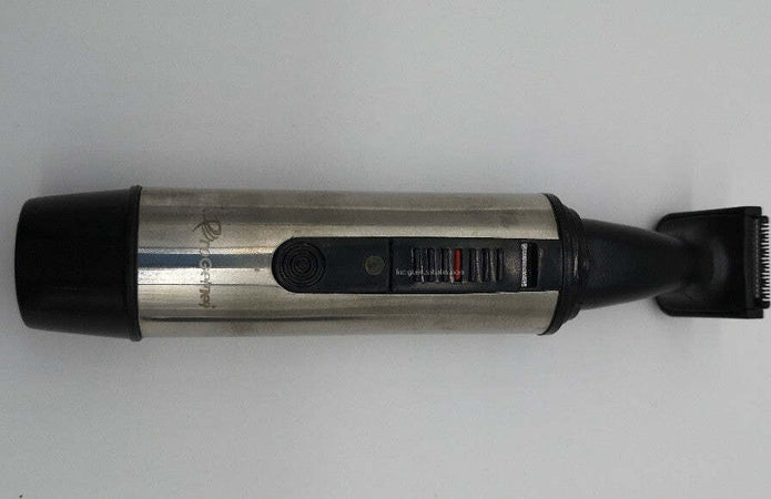 Rifinitore 2in1 Taglia Capelli Professionale Ricaricabile Naso Orecchie Gm-3115 Salute e Bellezza > Depilazione e rasatura > Rasoi e Tagliacapelli Trade Shop italia - Napoli, Commerciovirtuoso.it