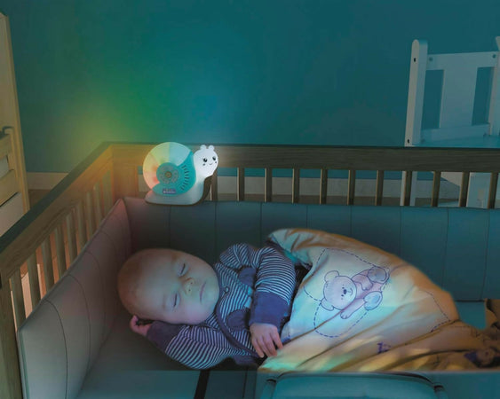 CLEMENTONI - Baby Clementoni - Sweet Dreams Lamp - Luce Notturna per Bambini, Gioco Prima Infanzia da 0 Mesi+, con Melodie e Suoni Rilassanti, Supporto per Sonno Sereno, 17973
