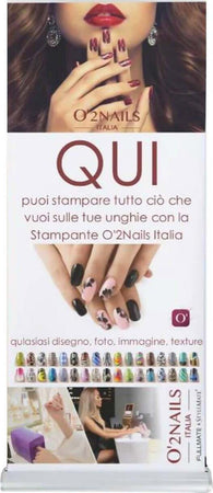 Roll up Promozionale per Centri Estetici 85x200 Cm Cancelleria e prodotti per ufficio/Archivio ufficio e accessori per scrivania/Lavagne e bacheche/Bacheche messaggi e insegne O2Nails Italia - Busto Arsizio, Commerciovirtuoso.it