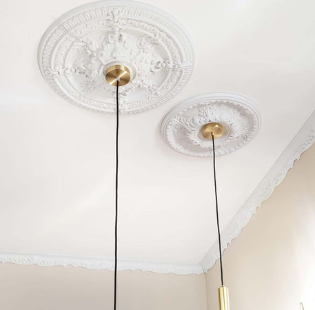 Rosone-in-polistirolo-per-soffitto-e-parete-mod.-Elena-diam.66-cm