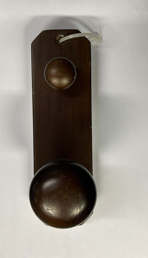 RSP---PORTA-ABITI-A-2-IN-LEGNO-VERNICIATO-NOCE