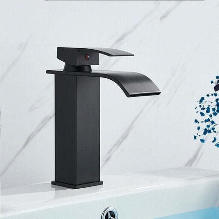 Rubinetto Bagno Lavabo Cascata Design Moderno Rubinetto Miscelatore Monocomando per Lavandino Acqua Calda e Fredda Nero Rubinetto Bagno Lavabo Cascata Design Moderno Rubinetto Miscelatore Monocomando per Lavandino Acqua Calda e Fredda Nero