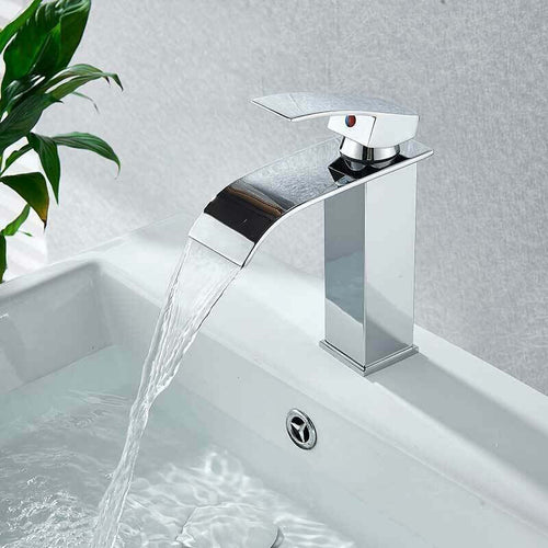 Rubinetto Da Bagno Design Moderno A Cascata Miscelatore Monocomando Cromato Rubinetti Bagno Trade Shop italia - Napoli, Commerciovirtuoso.it