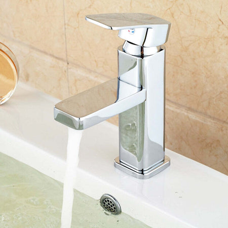 RUBINETTO LAVABO BAGNO MODERNO MISCELATORE LAVANDINO MONOCOMANDO OTTONE CROMATO Fai da te/Attrezzature per cucine e bagni/Attrezzature per bagni/Rubinetti per lavandini bagno Trade Shop italia - Napoli, Commerciovirtuoso.it
