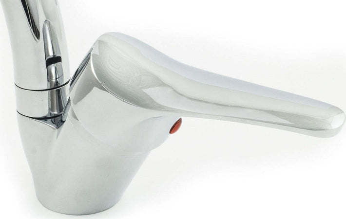 RUBINETTO MISCELATORE GIREVOLE MOBILE CASA LAVANDINO CUCINA KIT MONTAGGIO JH8095 Fai da te/Attrezzature per cucine e bagni/Impianti per la cucina/Rubinetti da cucina/Rubinetti per lavelli da cucina Trade Shop italia - Napoli, Commerciovirtuoso.it