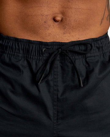 Rvca Spectrum Cuffed Pantaloni Jogger Neri Uomo Pantalone Tuta Nero Logo Bianco Pantaloni Tuta Uomo Moda/Uomo/Abbigliamento/Pantaloni Snotshop - Roma, Commerciovirtuoso.it